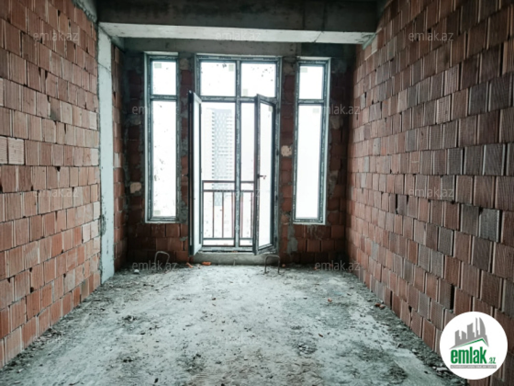 Satılır 4 otaqlı yeni tikili 181 m²