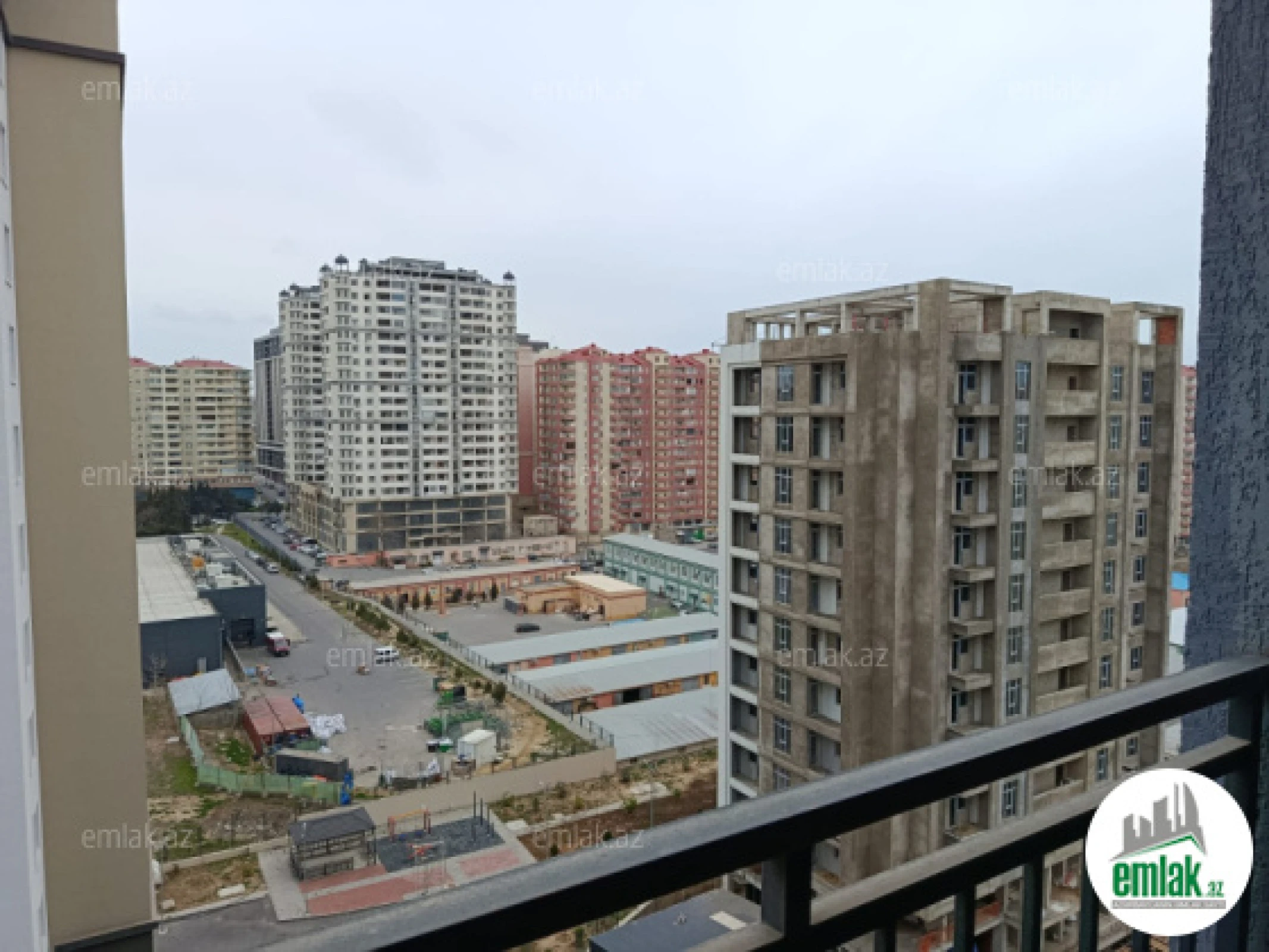Satılır 4 otaqlı yeni tikili 181 m²