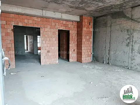 Satılır 4 otaqlı yeni tikili 181 m²
