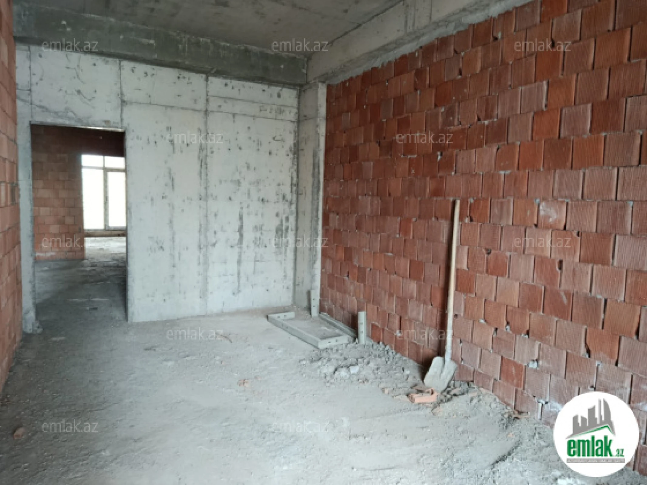 Satılır 4 otaqlı yeni tikili 181 m²