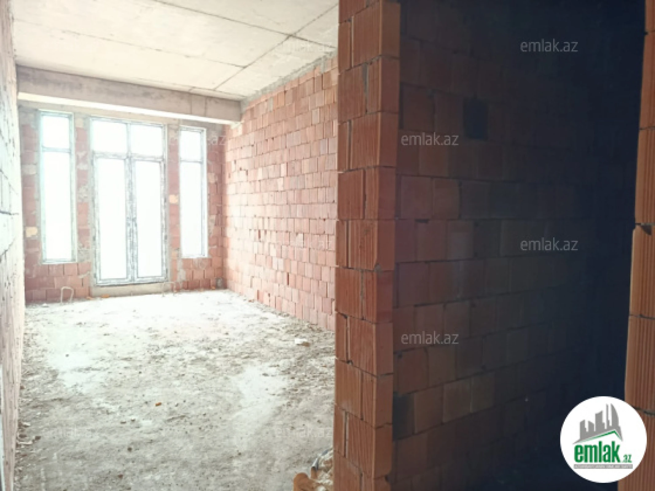 Satılır 4 otaqlı yeni tikili 181 m²