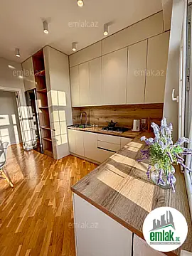 Satılır 2 otaqlı yeni tikili 90 m²