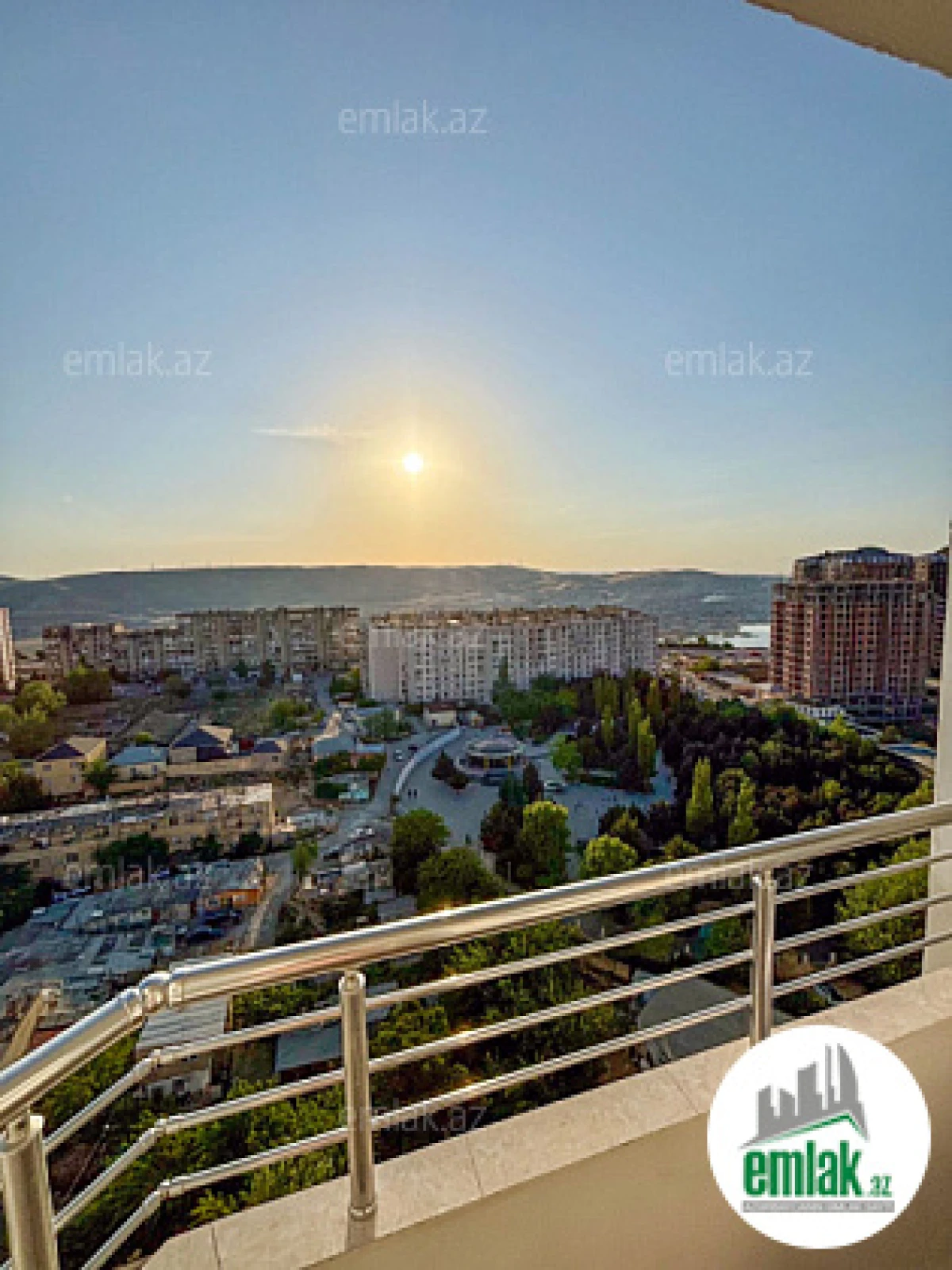 Satılır 2 otaqlı yeni tikili 90 m²