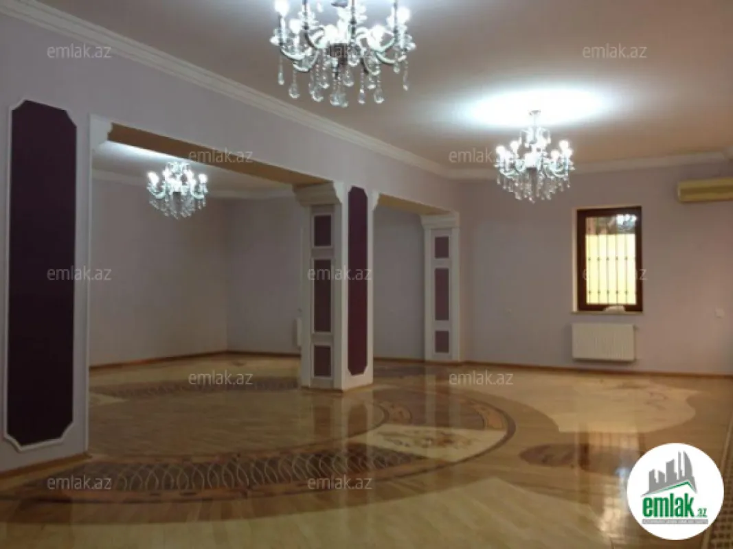Satılır 6 otaqlı həyət evi 340 m²