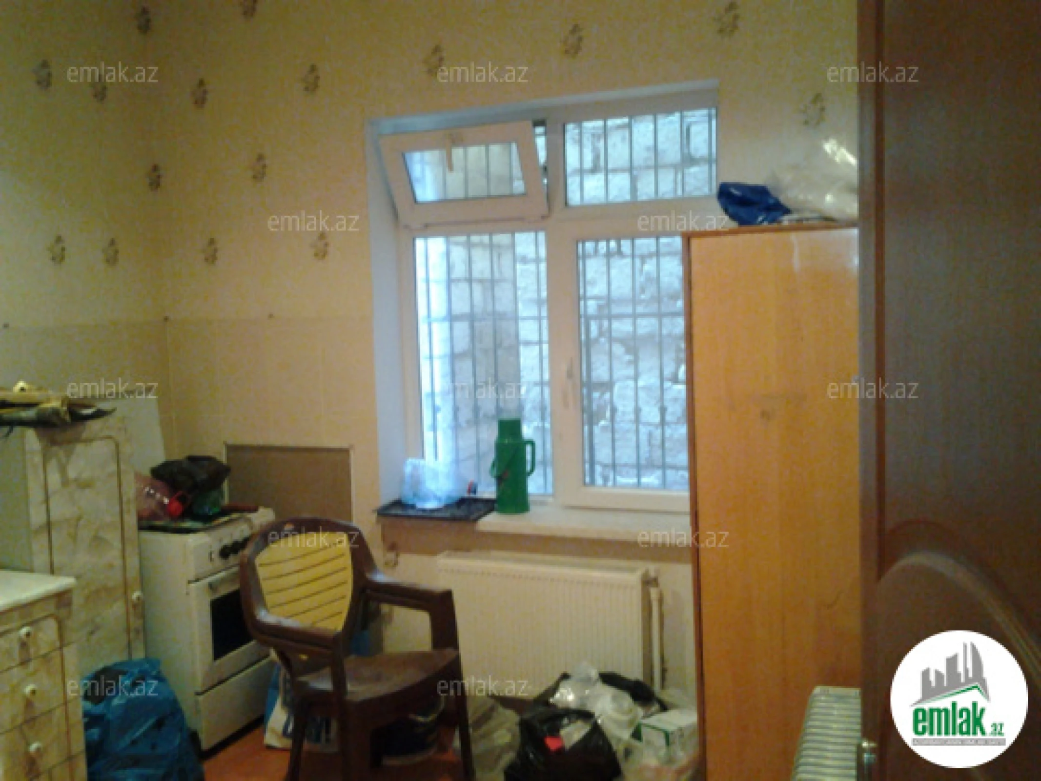 Satılır 6 otaqlı həyət evi 300 m²