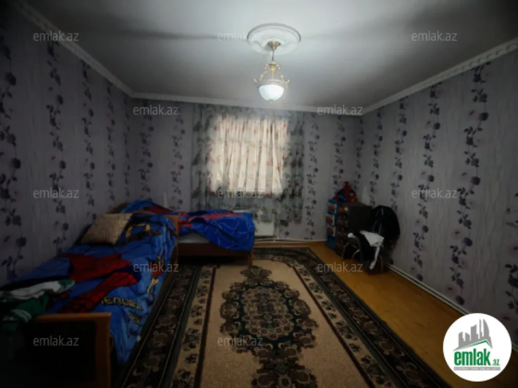 Satılır 3 otaqlı həyət evi 100 m²