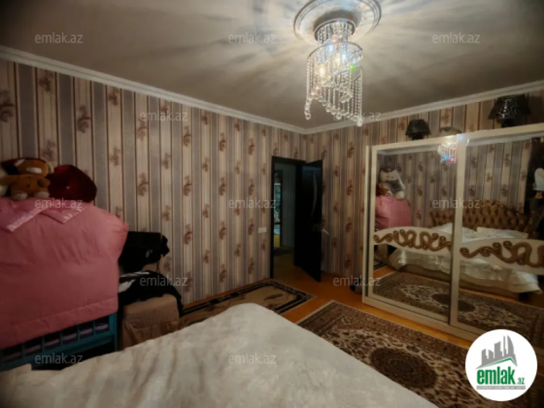 Satılır 3 otaqlı həyət evi 100 m²