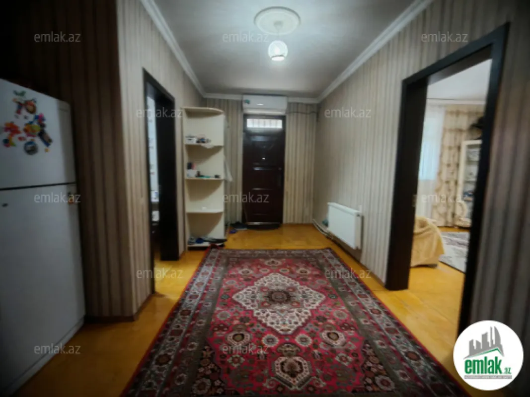Satılır 3 otaqlı həyət evi 100 m²