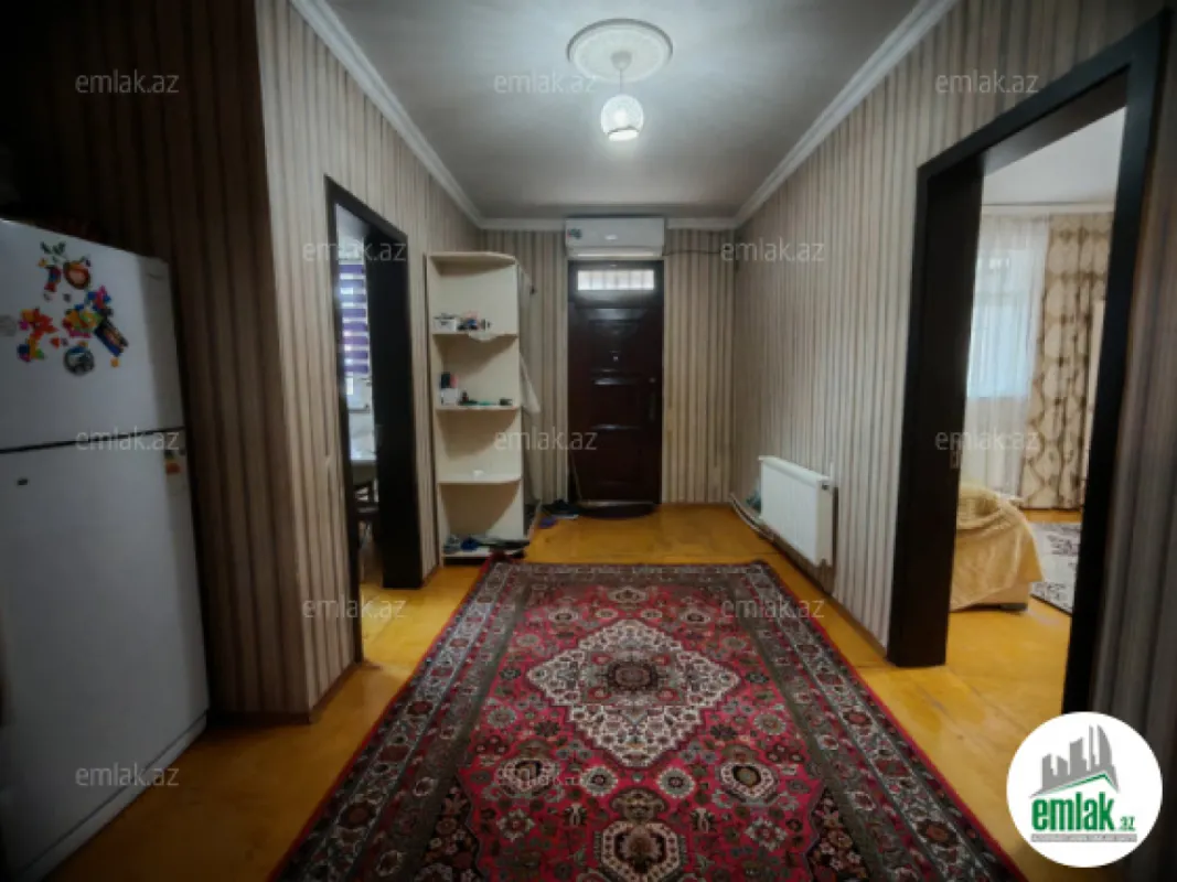 Satılır 3 otaqlı həyət evi 100 m²