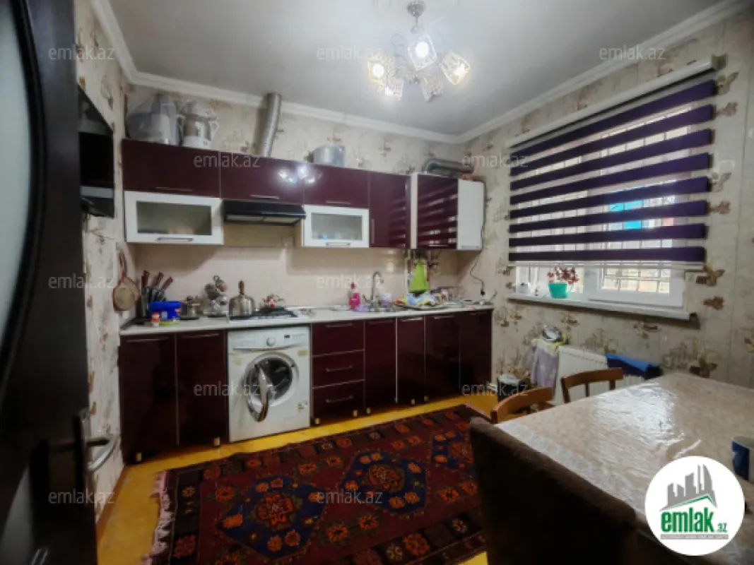 Satılır 3 otaqlı həyət evi 100 m²