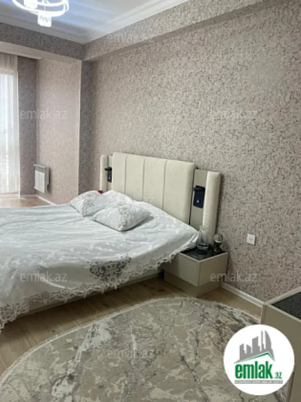 Satılır 2 otaqlı yeni tikili 76 m²