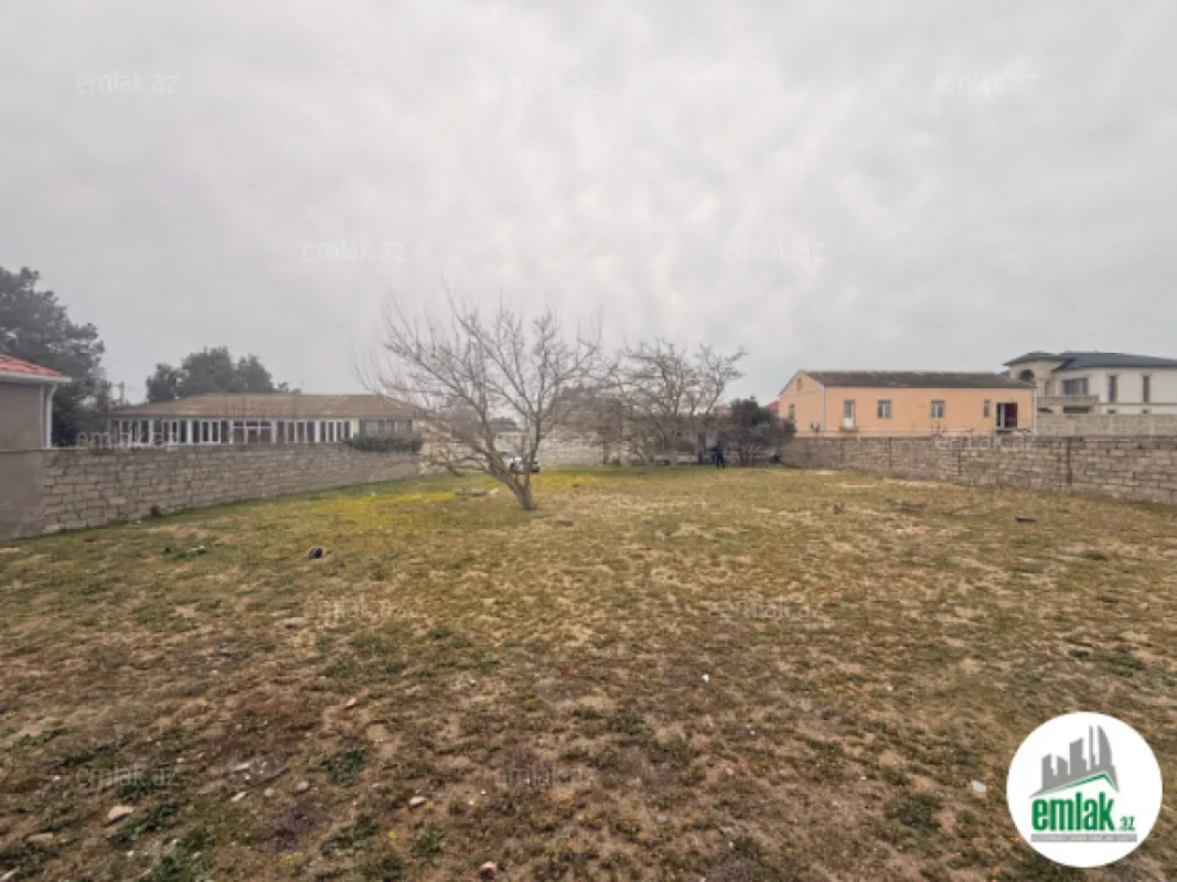 Satılır torpaq sahəsi 12 m²