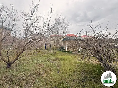 Satılır torpaq sahəsi 11 m²