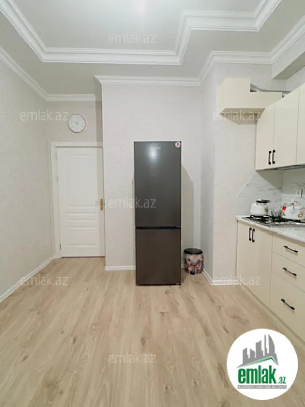 Satılır 2 otaqlı yeni tikili 75 m²