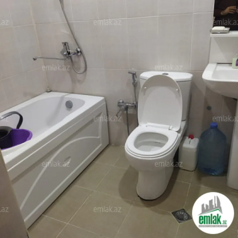 Satılır 2 otaqlı yeni tikili 60 m²