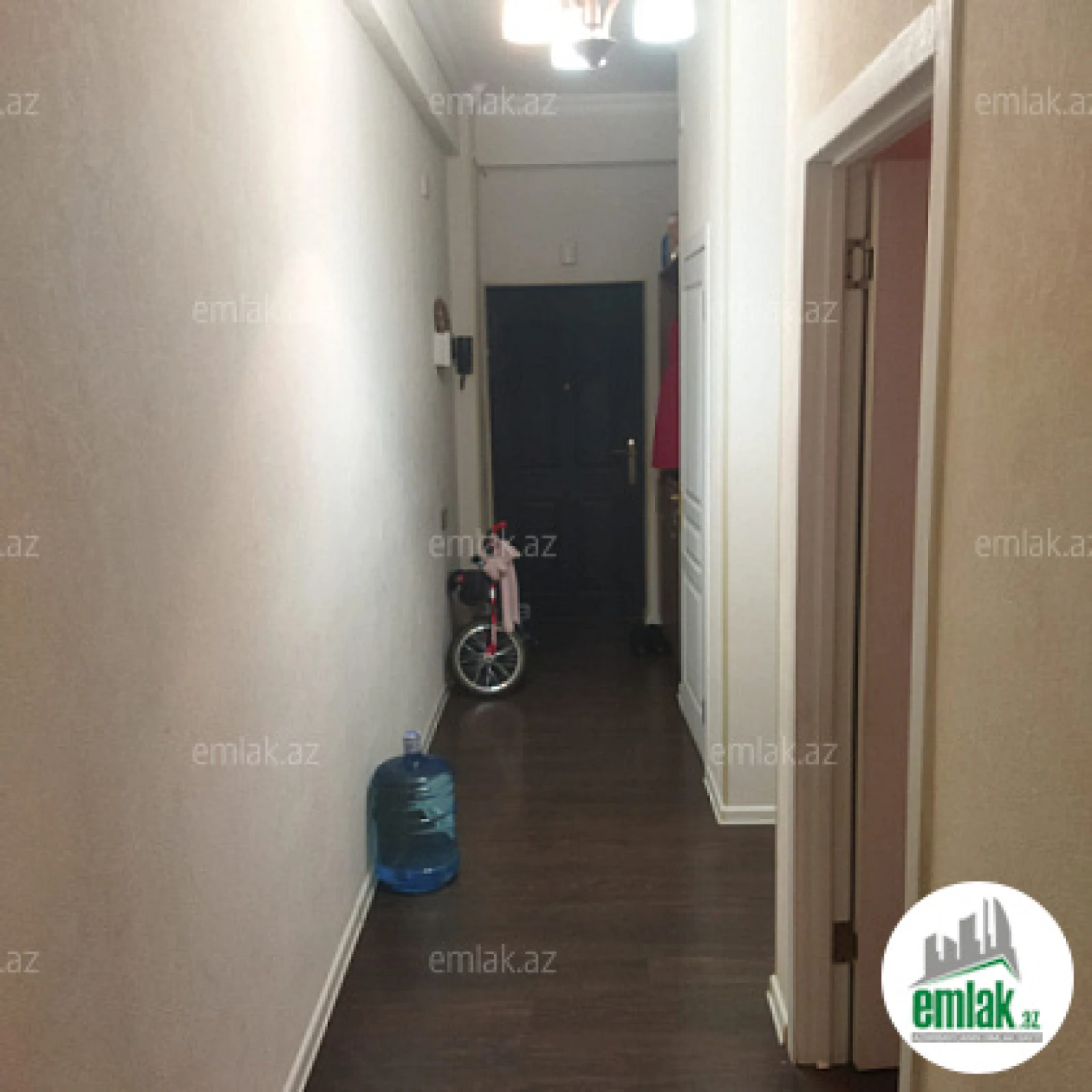 Satılır 2 otaqlı yeni tikili 60 m²