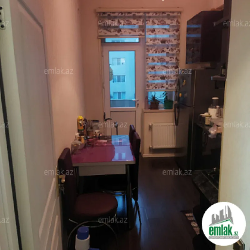 Satılır 2 otaqlı yeni tikili 60 m²