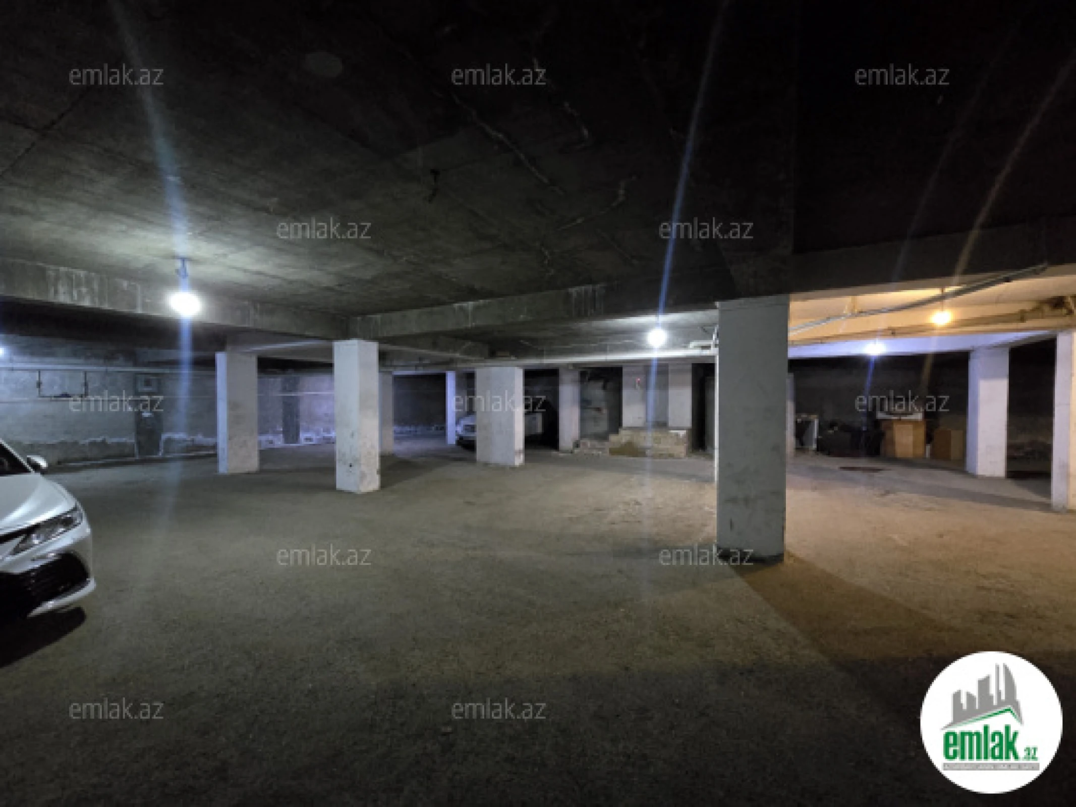 Satılır 3 otaqlı yeni tikili 90 m²