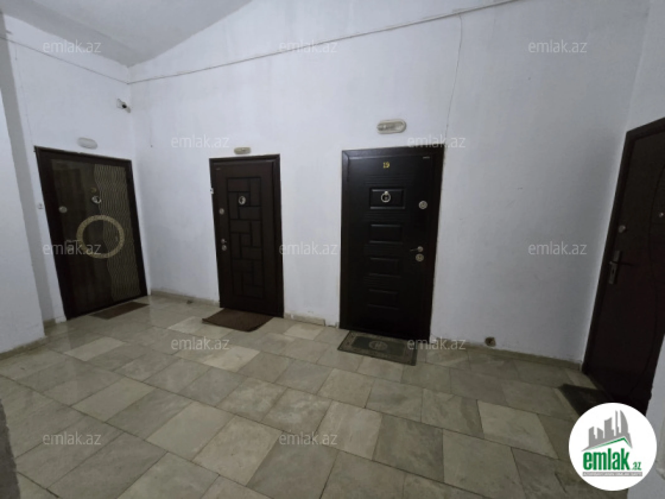 Satılır 3 otaqlı yeni tikili 90 m²