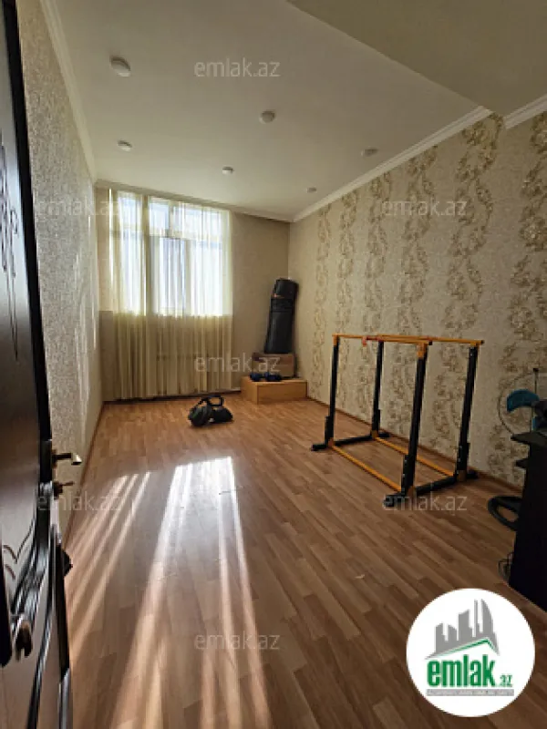 Satılır 3 otaqlı yeni tikili 90 m²