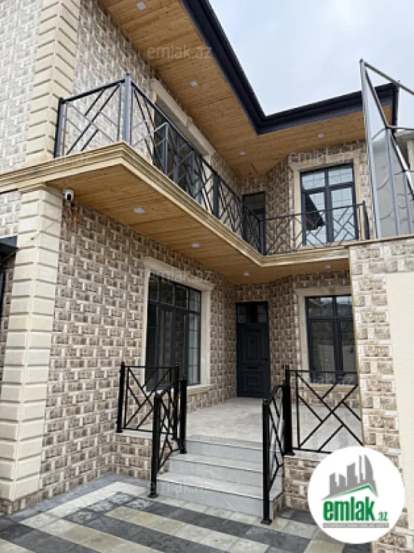 Satılır 7 otaqlı həyət evi 174 m²