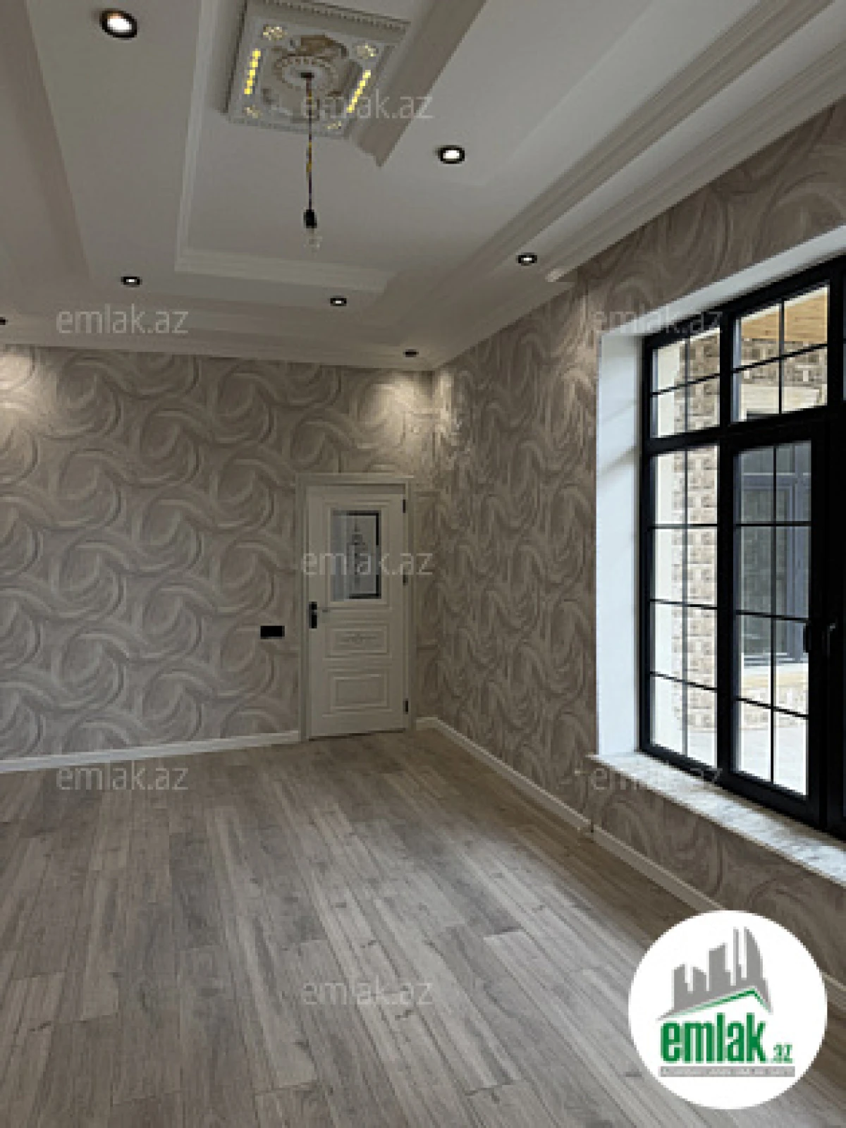 Satılır 7 otaqlı həyət evi 174 m²