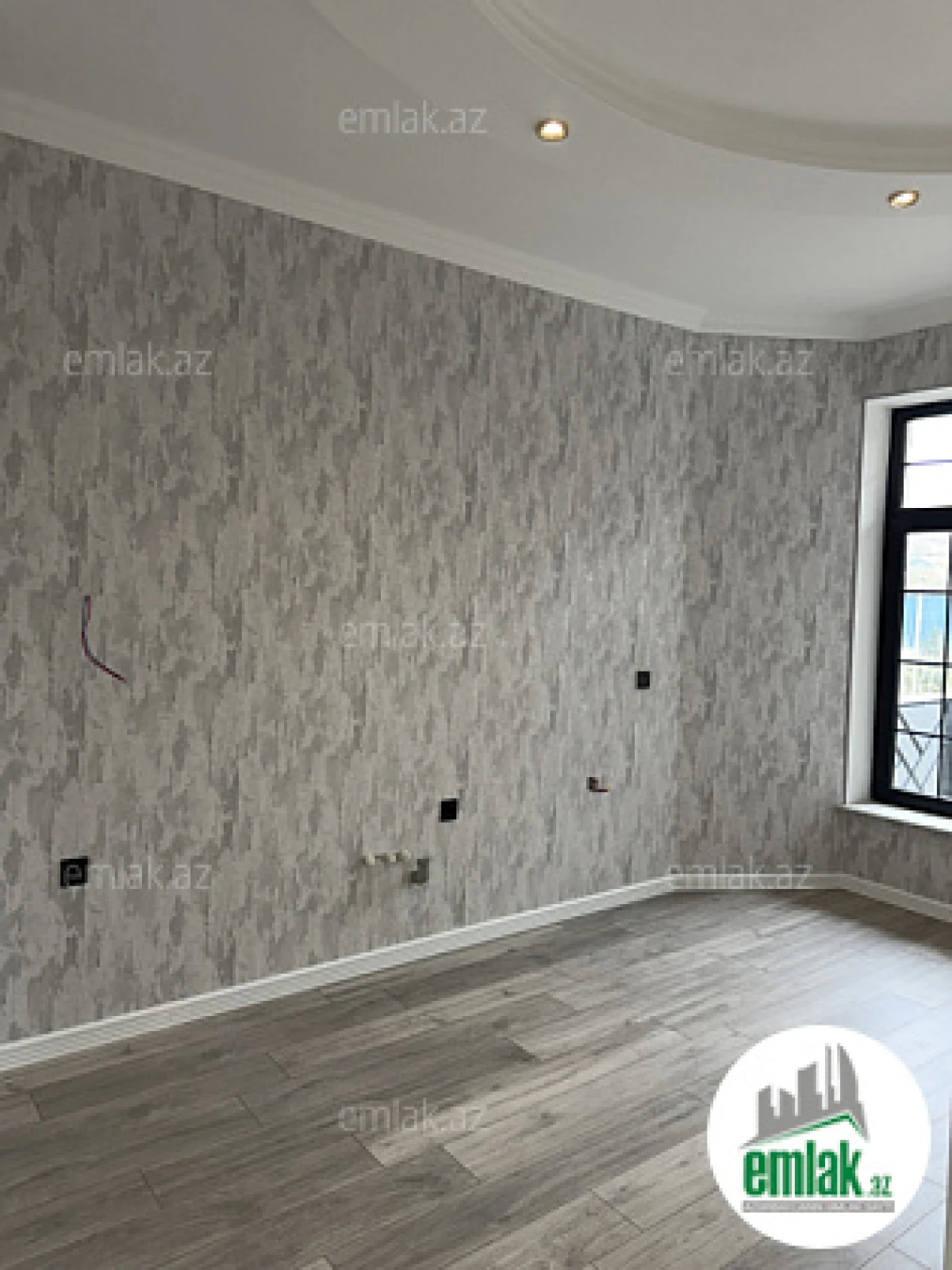 Satılır 7 otaqlı həyət evi 174 m²