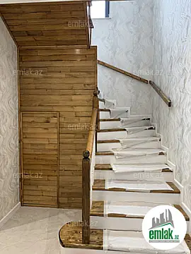 Satılır 7 otaqlı həyət evi 174 m²