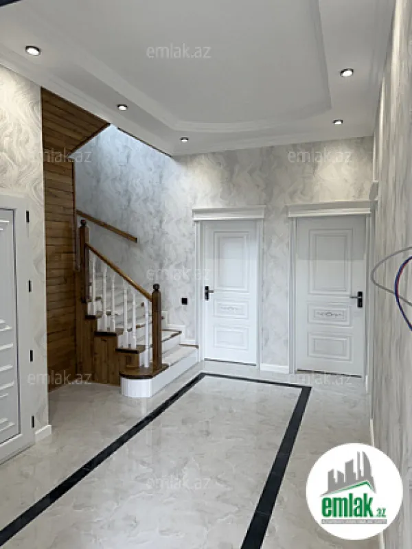 Satılır 7 otaqlı həyət evi 174 m²