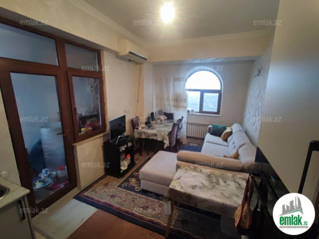 Satılır 3 otaqlı yeni tikili 90.3 m²