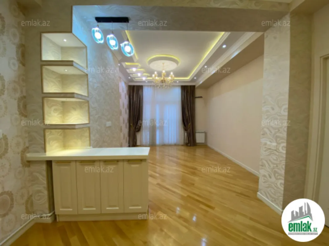 Satılır 3 otaqlı yeni tikili 103 m²