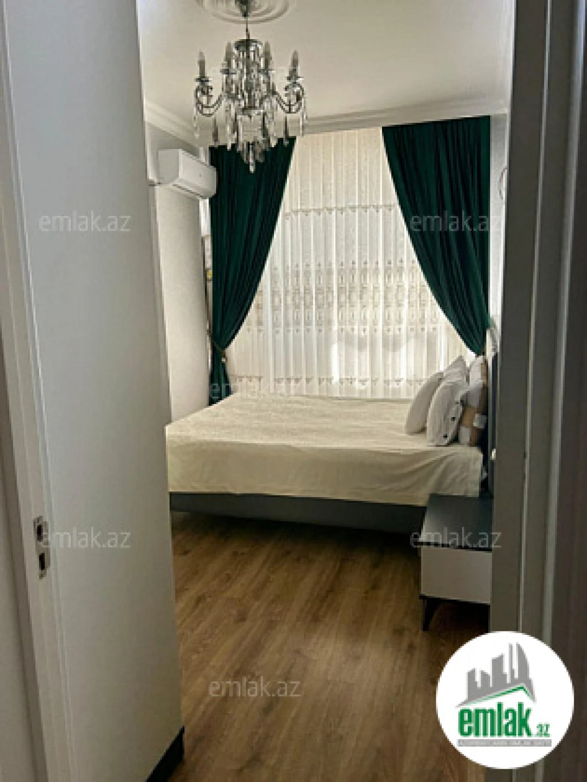 Satılır 2 otaqlı yeni tikili 90 m²