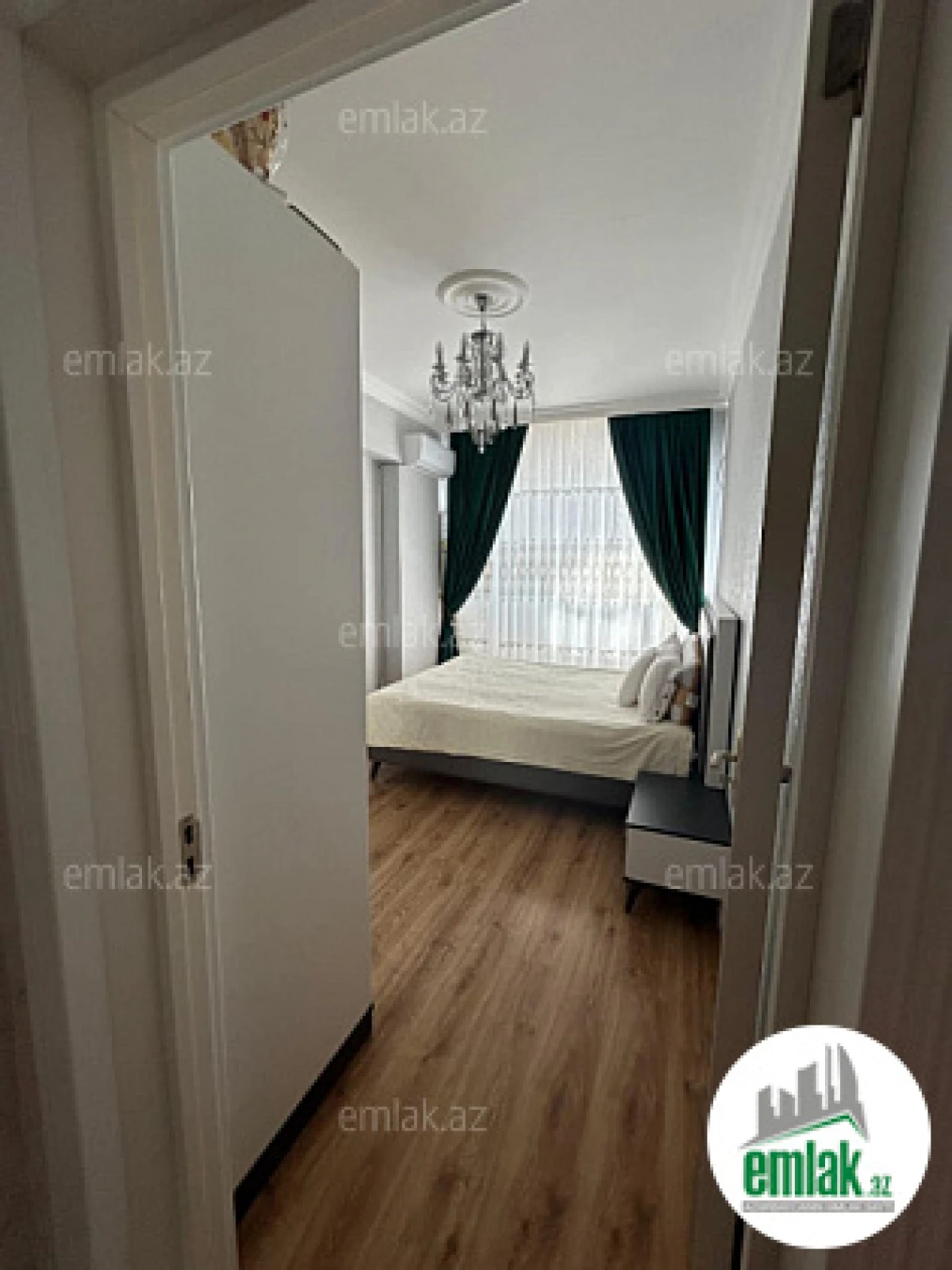 Satılır 2 otaqlı yeni tikili 90 m²
