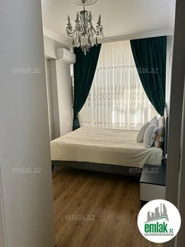 Satılır 2 otaqlı yeni tikili 90 m²