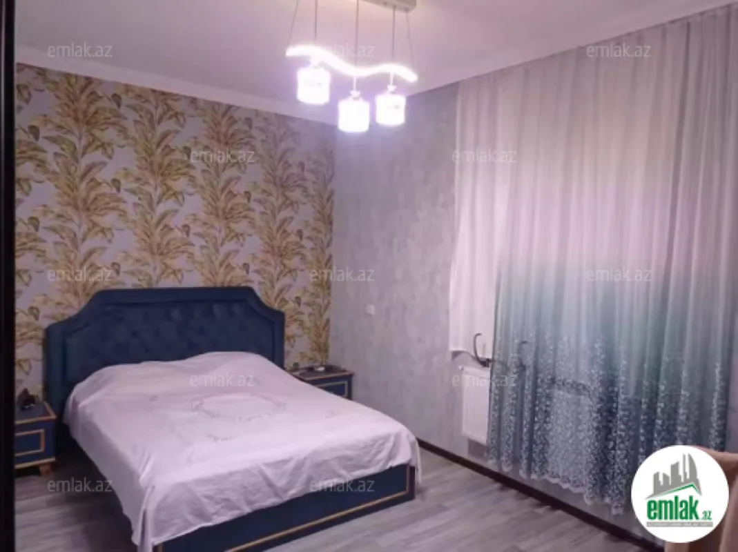 Satılır 4 otaqlı həyət evi 120 m²