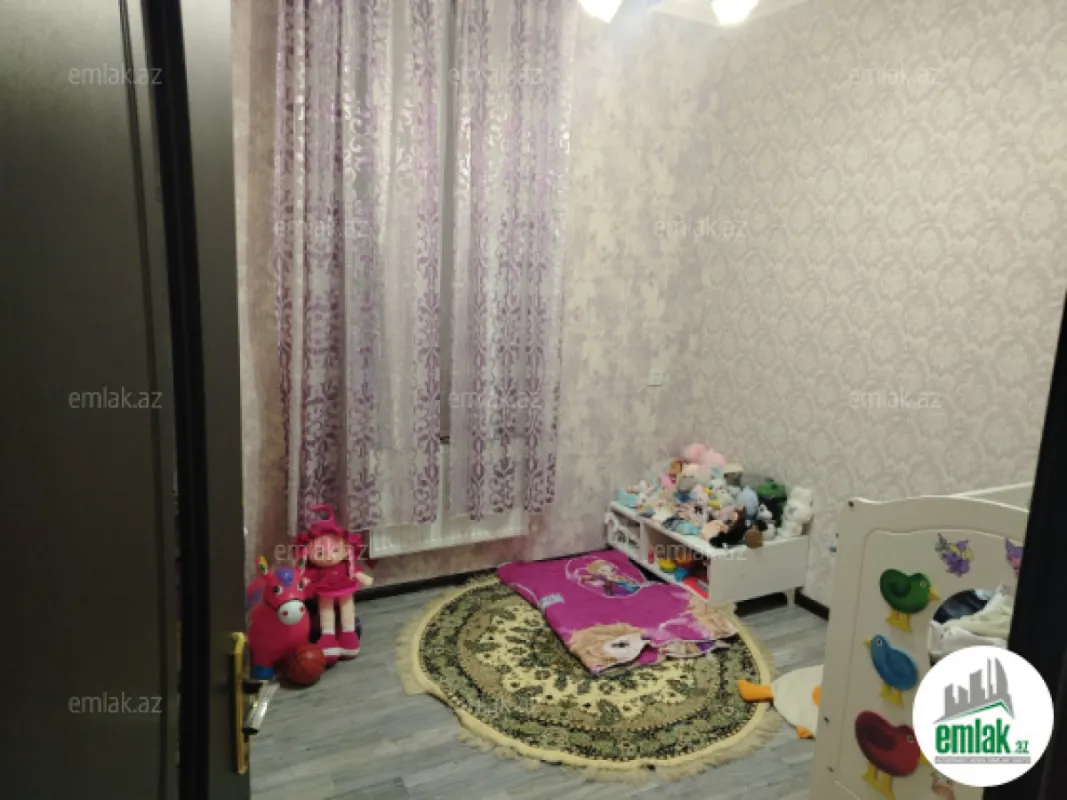 Satılır 4 otaqlı həyət evi 120 m²