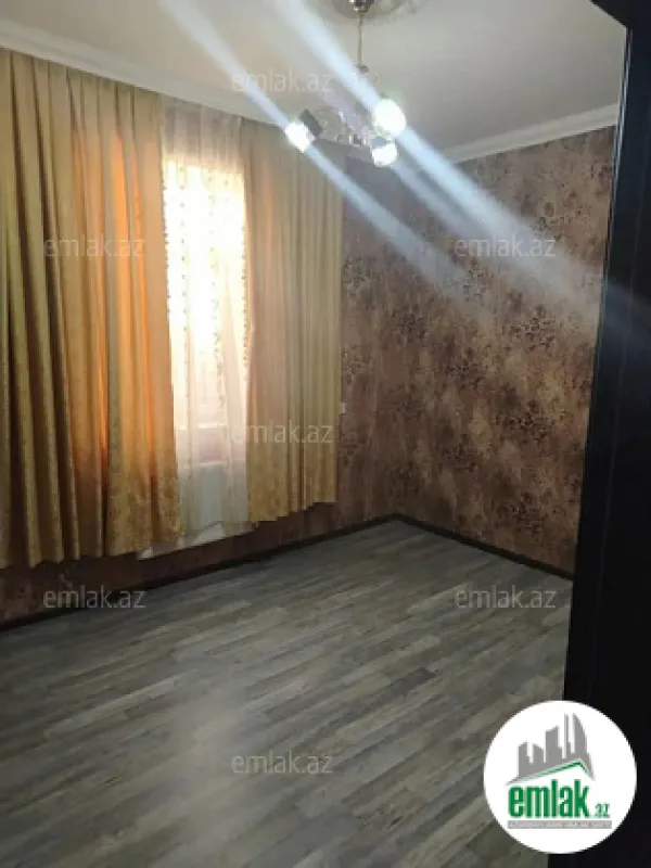 Satılır 4 otaqlı həyət evi 120 m²