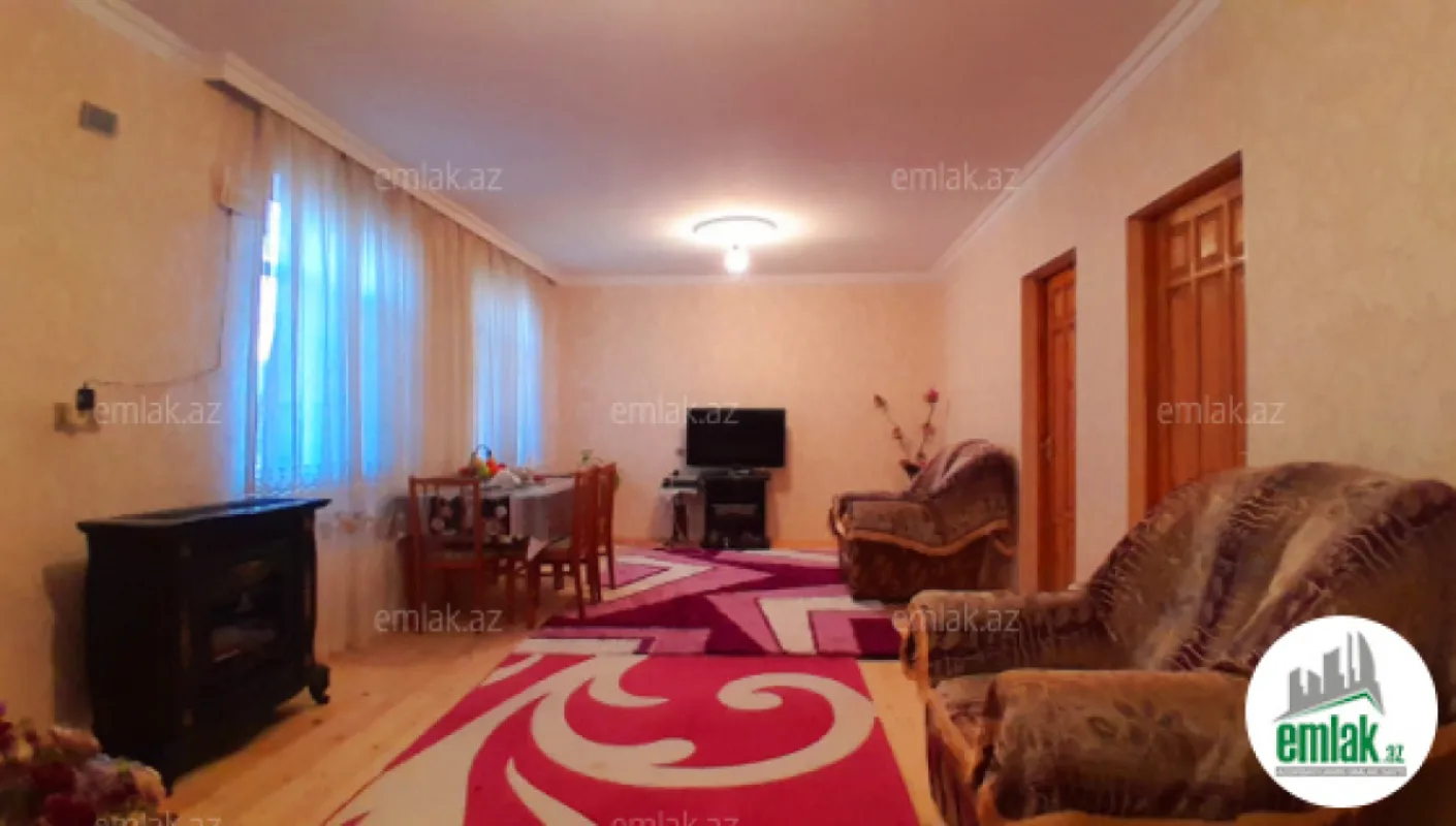 Satılır 3 otaqlı həyət evi 100 m²