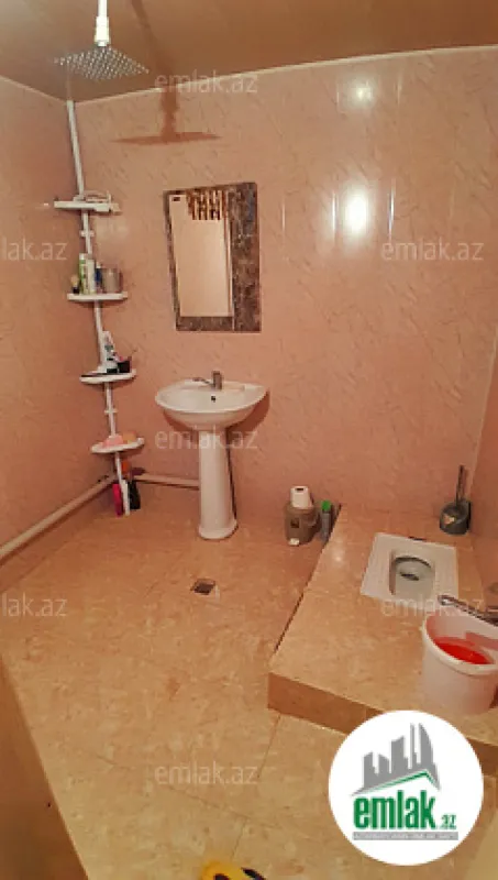 Satılır 3 otaqlı həyət evi 100 m²