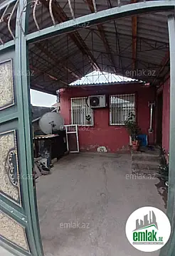 Satılır 3 otaqlı həyət evi 100 m²