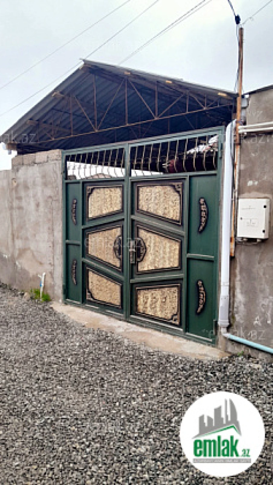 Satılır 3 otaqlı həyət evi 100 m²