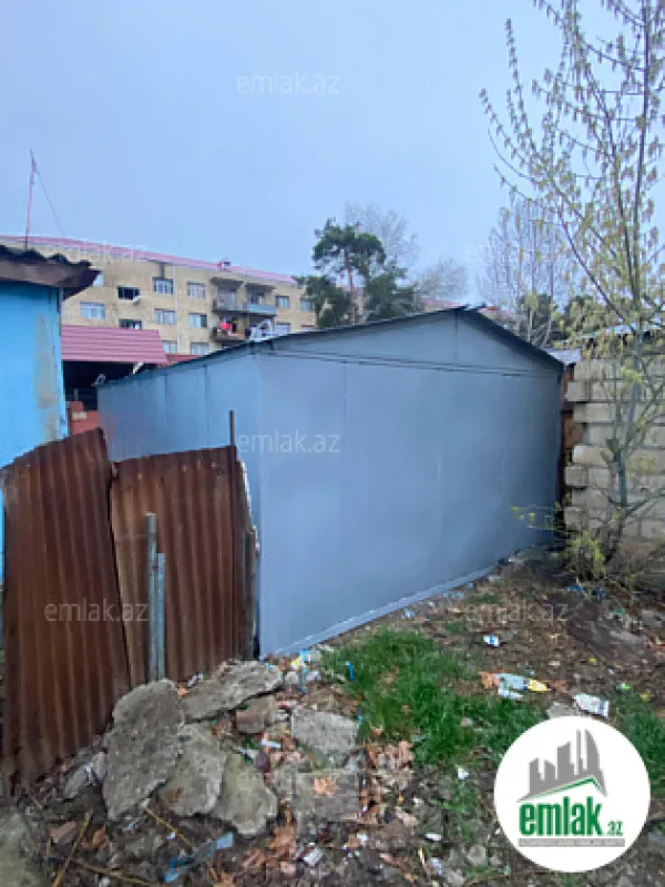 Satılır 3 otaqlı köhnə tikili 75 m²