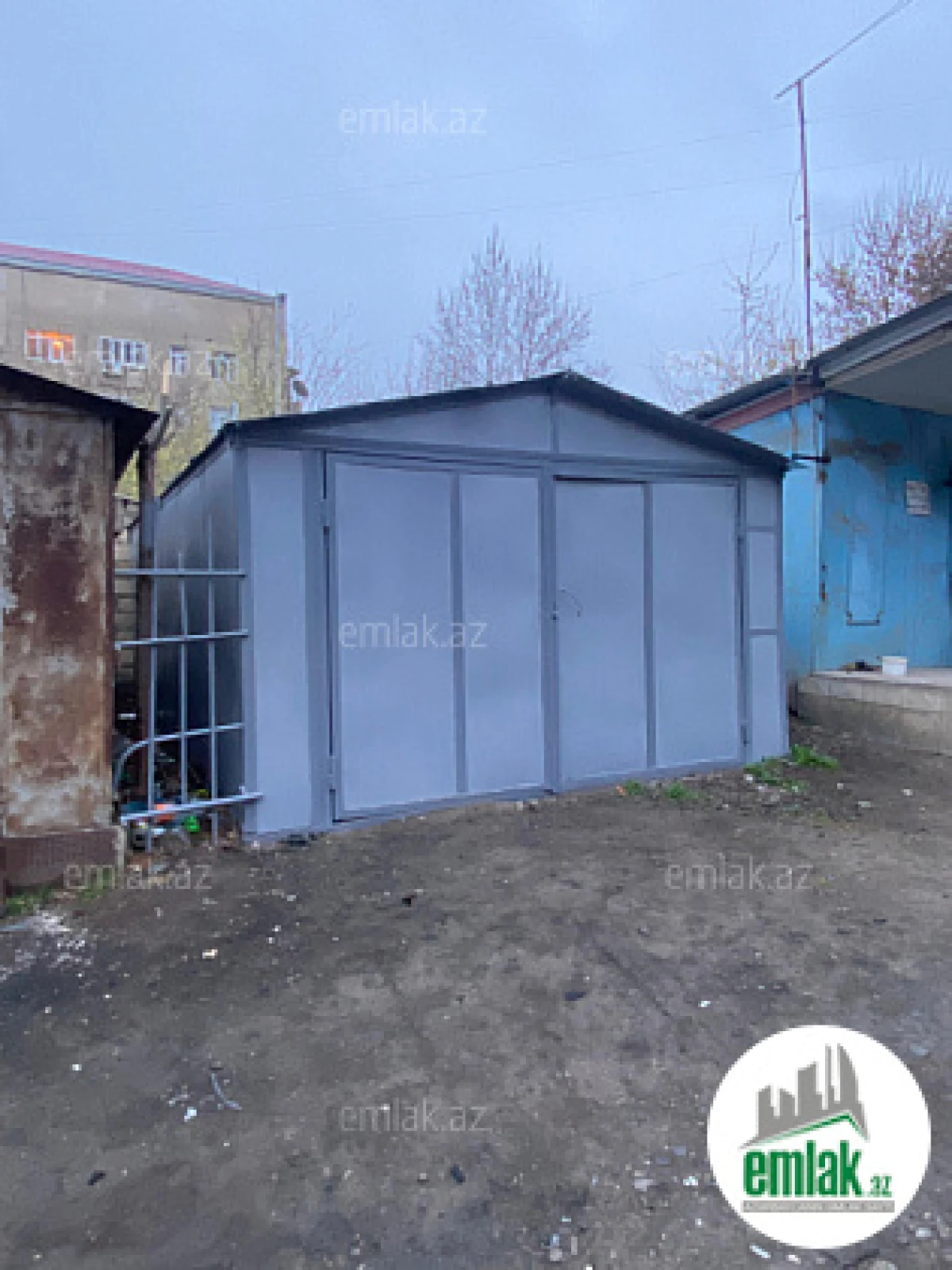 Satılır 3 otaqlı köhnə tikili 75 m²