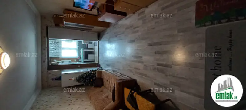Satılır 1 otaqlı köhnə tikili 20 m²