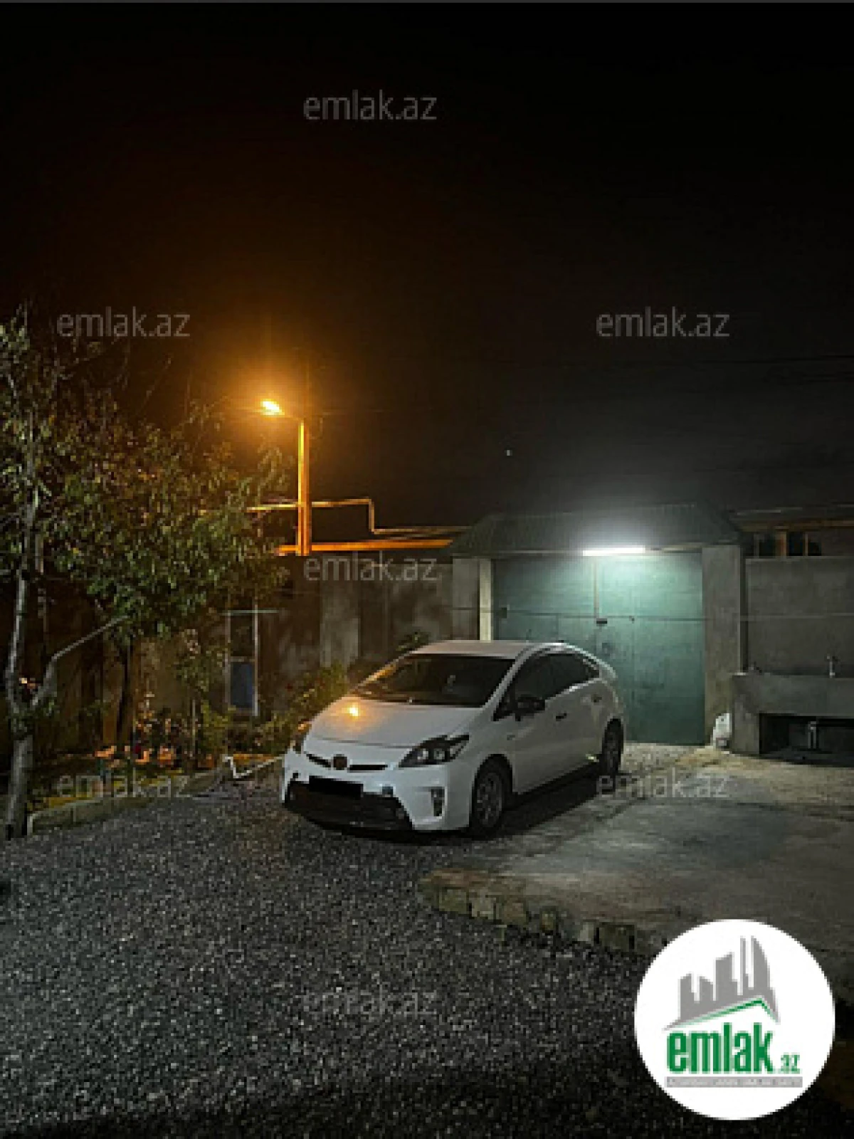 Satılır 5 otaqlı həyət evi 200 m²