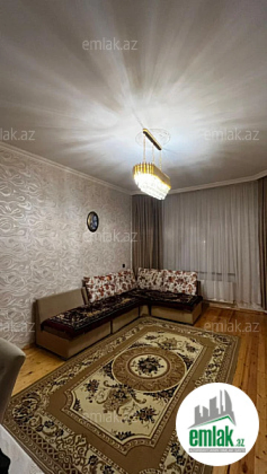 Satılır 5 otaqlı həyət evi 200 m²