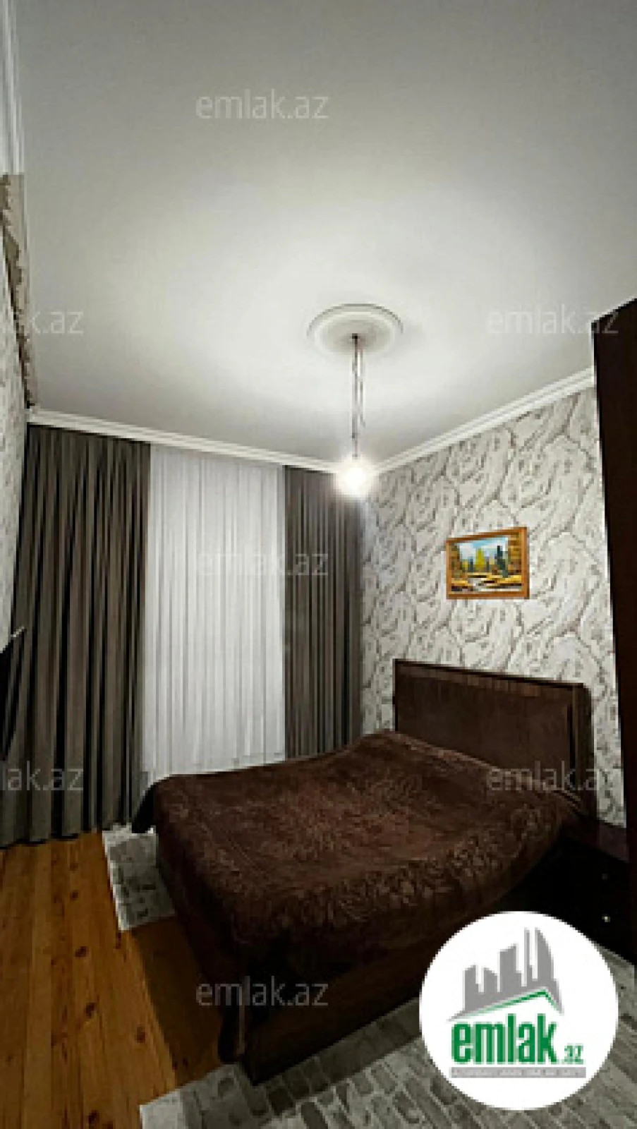 Satılır 5 otaqlı həyət evi 200 m²