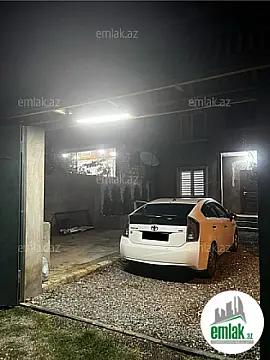 Satılır 5 otaqlı həyət evi 200 m² — Bakı 5 otaq 200.00 m²