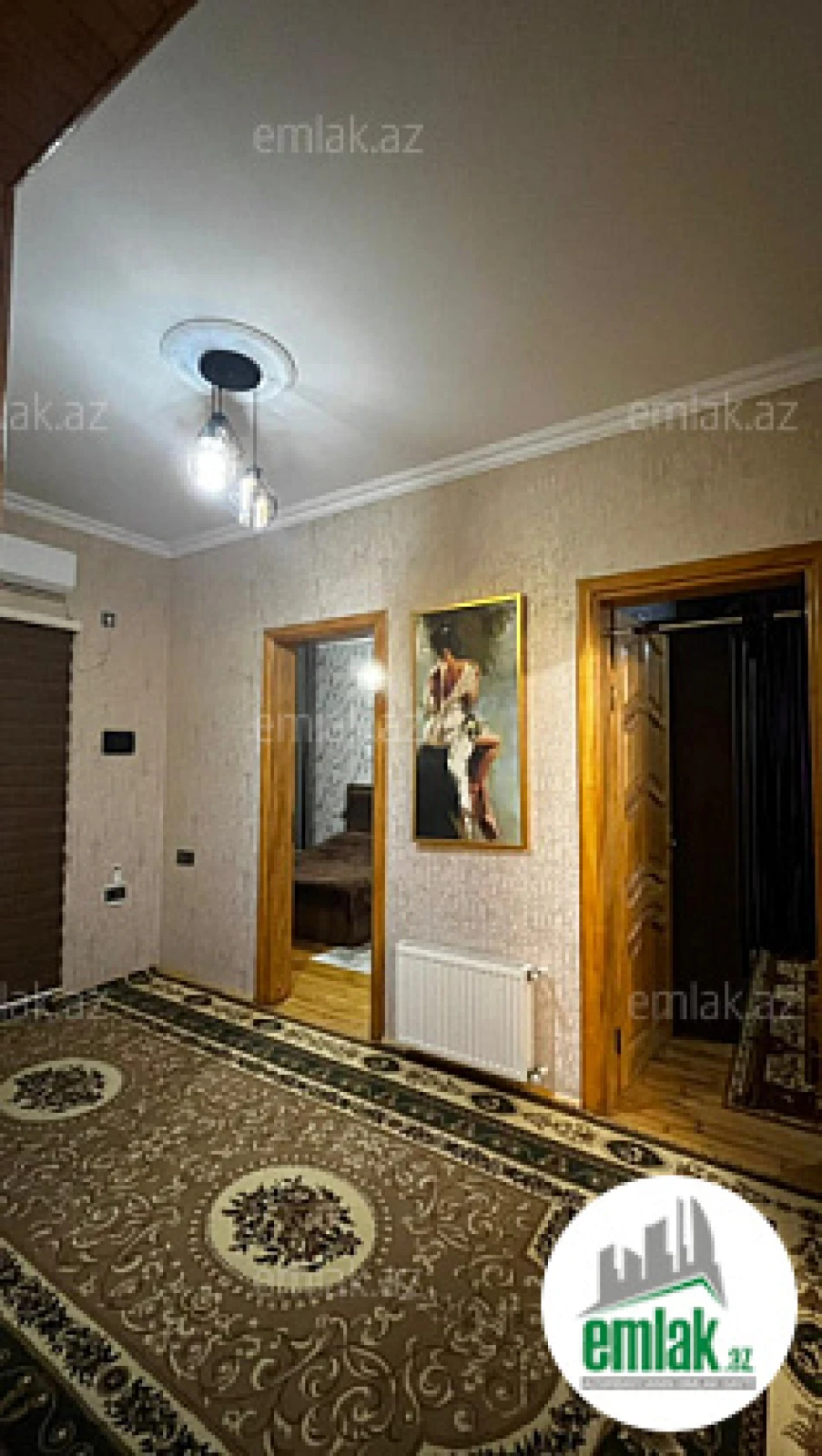 Satılır 5 otaqlı həyət evi 200 m²