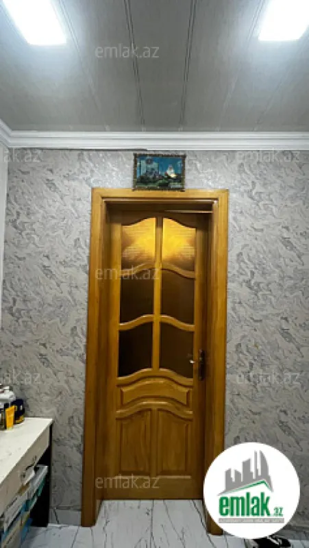 Satılır 5 otaqlı həyət evi 200 m²